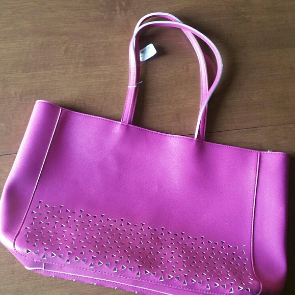 Pink tote with triangles cutouts - Picture 1 of 7